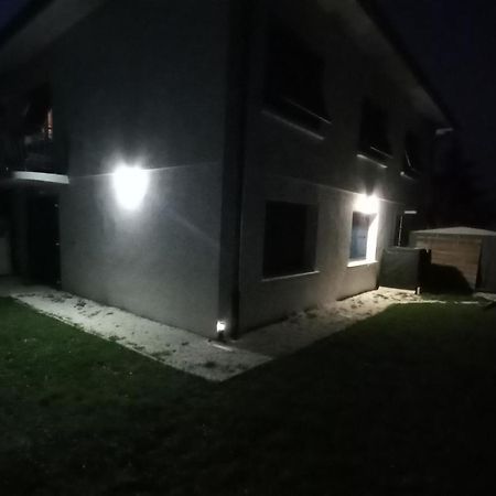 Plaisir Des Pres - Appartement T3, Jardin, Parking Chaponost المظهر الخارجي الصورة